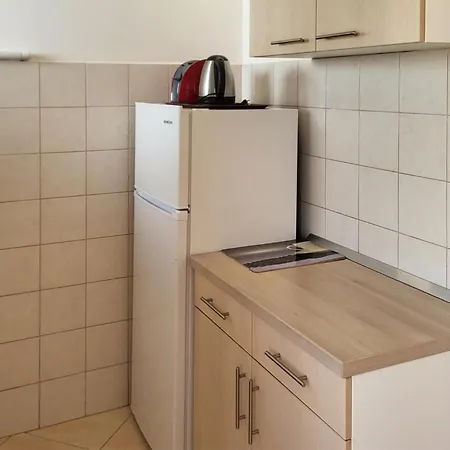 Gorgeous In With Wifi Apartman